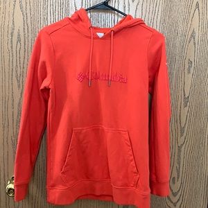 Columbia sweatshirt